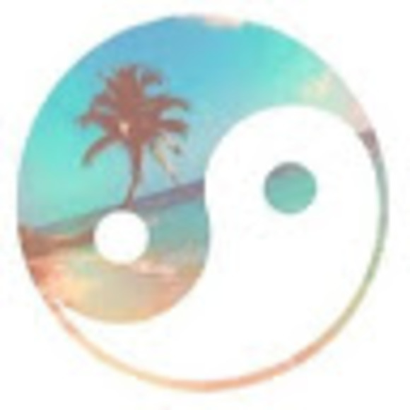 Meet your Posher, Sophia - Picture 1 of 1